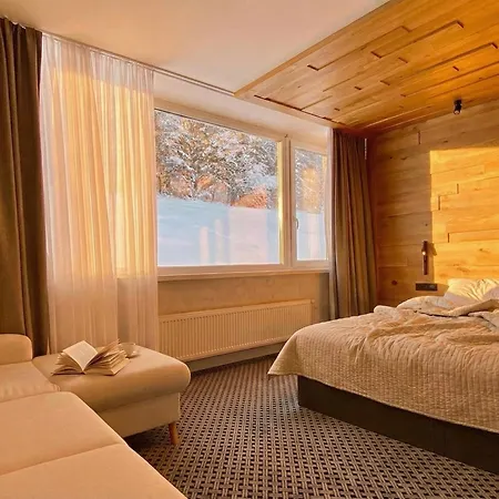 Alpina 27 In Out Free Parking Apartment